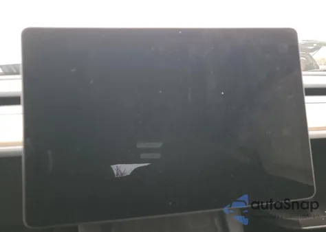 2024 Tesla Model Y из США, поврежденный, VIN 7SAYGDEE4RA310564